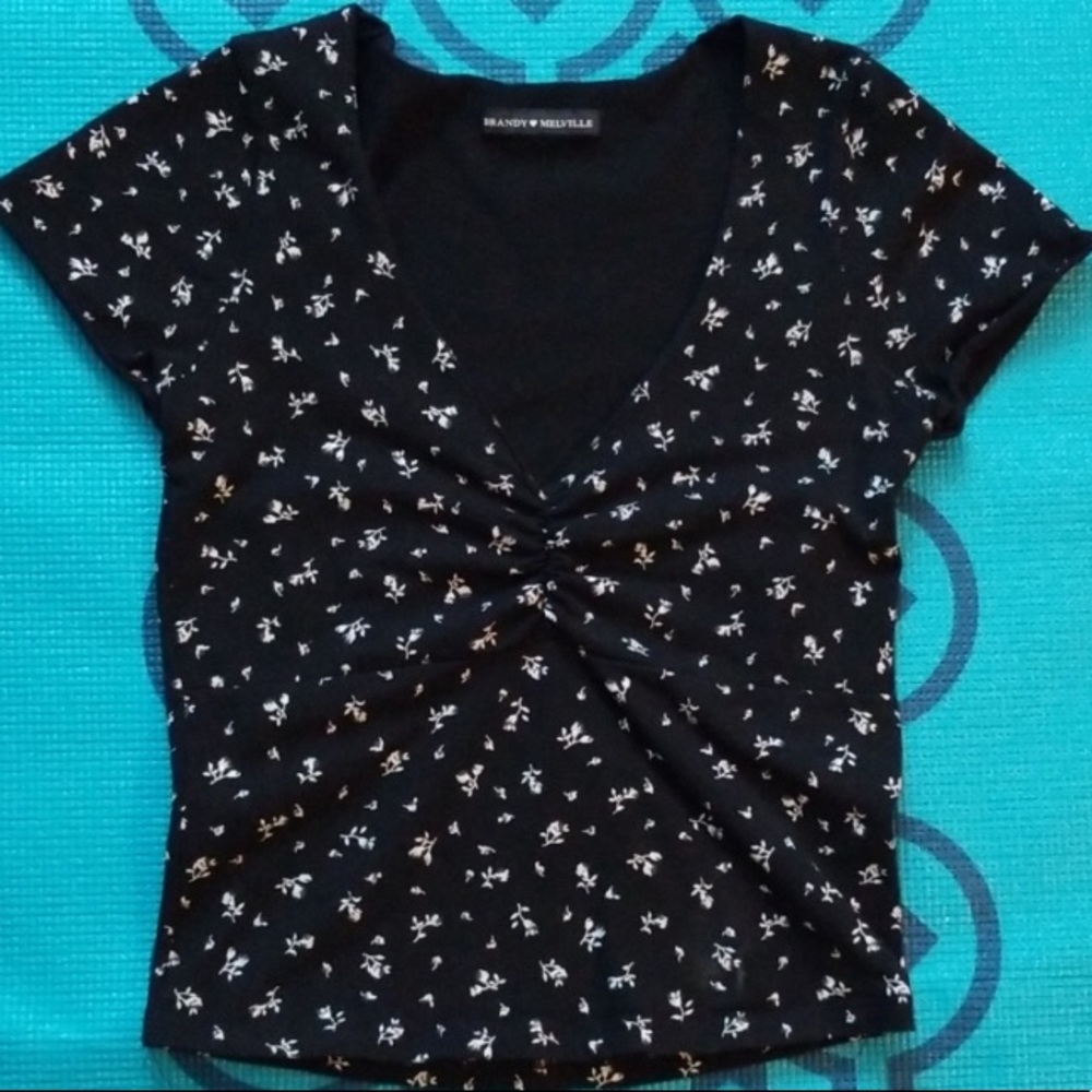brandy melville gina top